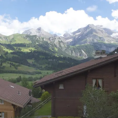 Chalet Silberdistel Apartment Gstaad